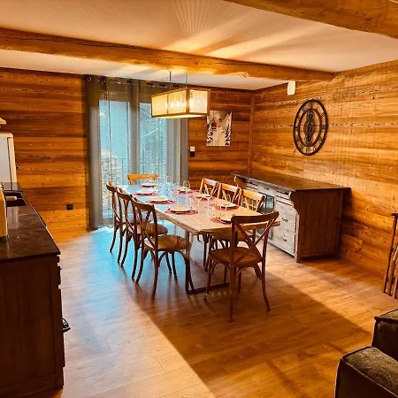 Cozy Family - & Shops Within Walking Distance *