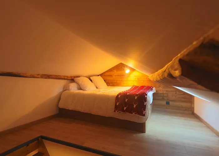 Cozy Family - & Shops Within Walking Distance *